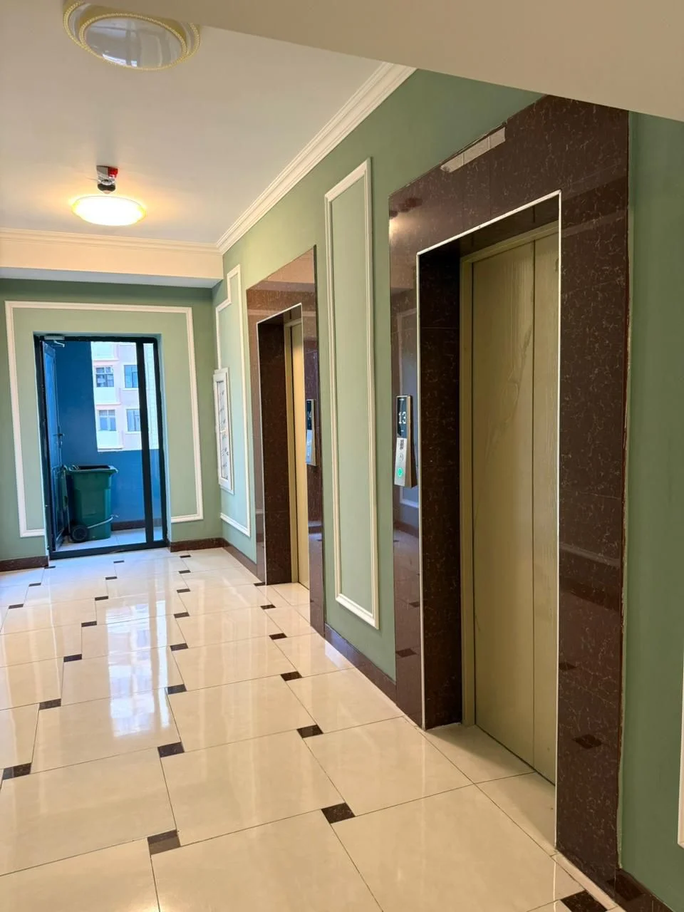 Kirayə 2 otaqlı Mənzil 75 m² Nərimanov r. – şəkil 9