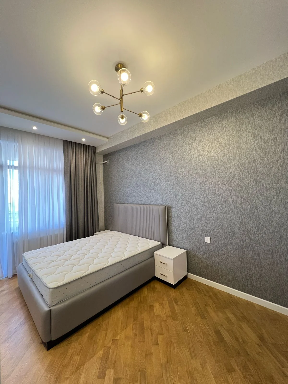 Kirayə 3 otaqlı Mənzil 135 m² Səbail r. – şəkil 16