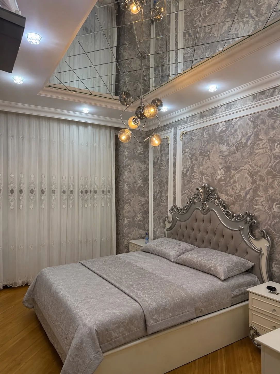 Kirayə 5 otaqlı Mənzil 178 m² Yasamal r. – şəkil 3
