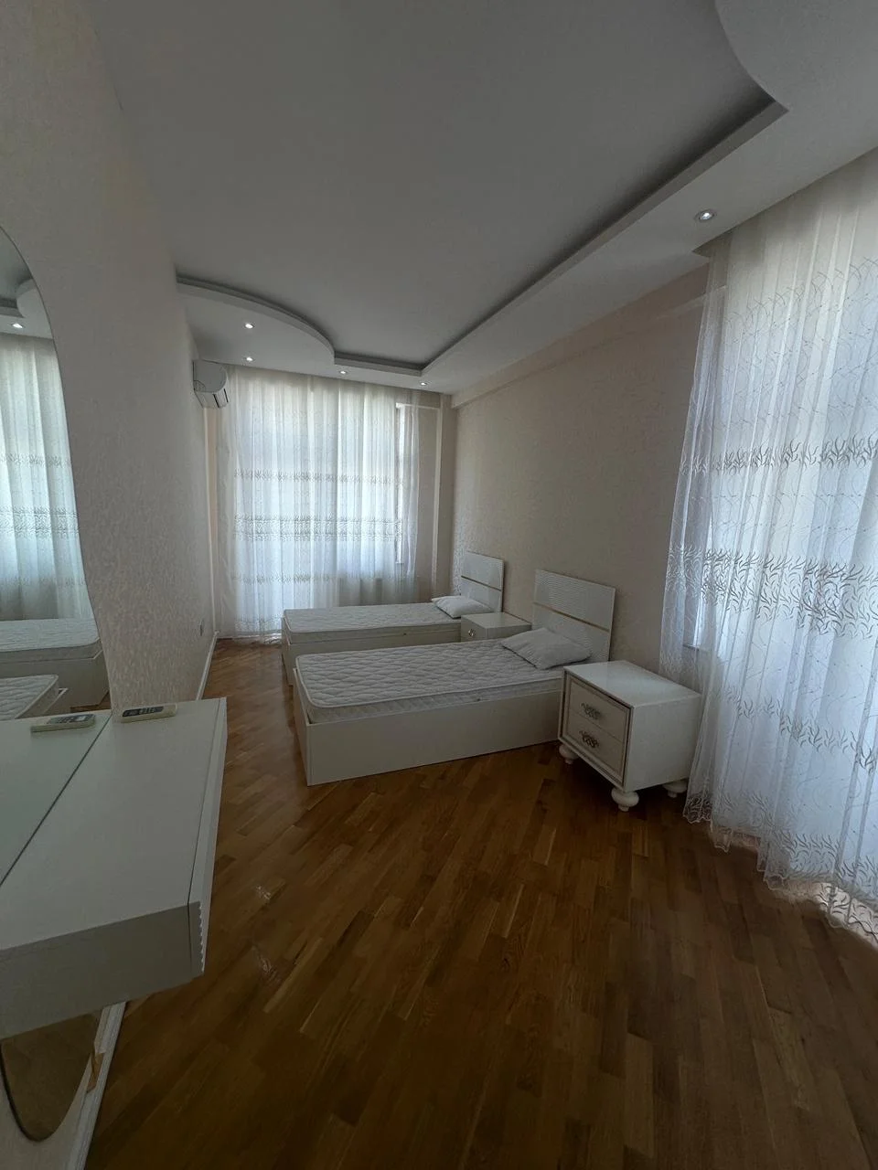 For rent 5-room Apartment 245 m² Nəsimi dist. – şəkil 16