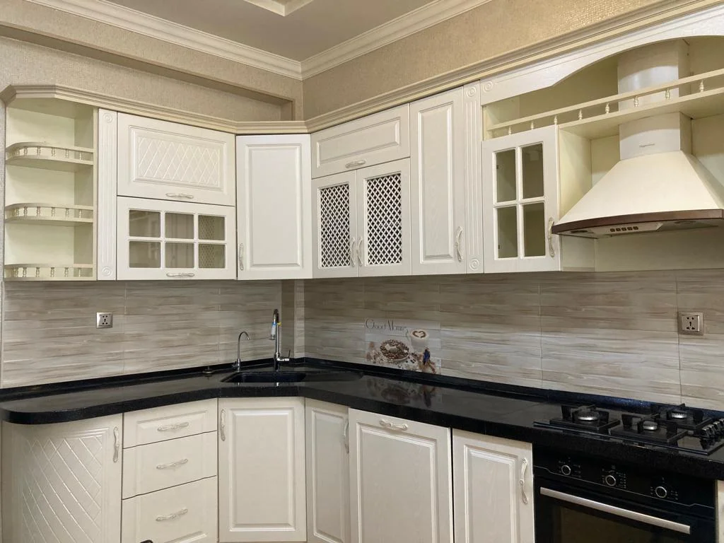Kirayə 4 otaqlı Mənzil 175 m² Nərimanov r. – şəkil 4
