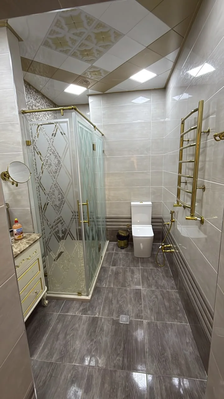 Kirayə 3 otaqlı Mənzil 200 m² Nəsimi r. – şəkil 14