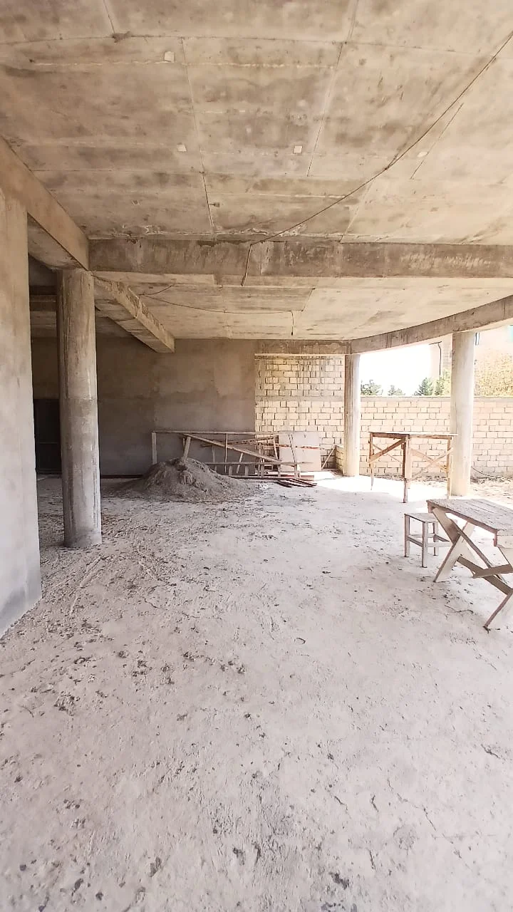 Satılır 8 otaqlı Həyət evi / Bağ evi 375 m² Abşeron r. – şəkil 1