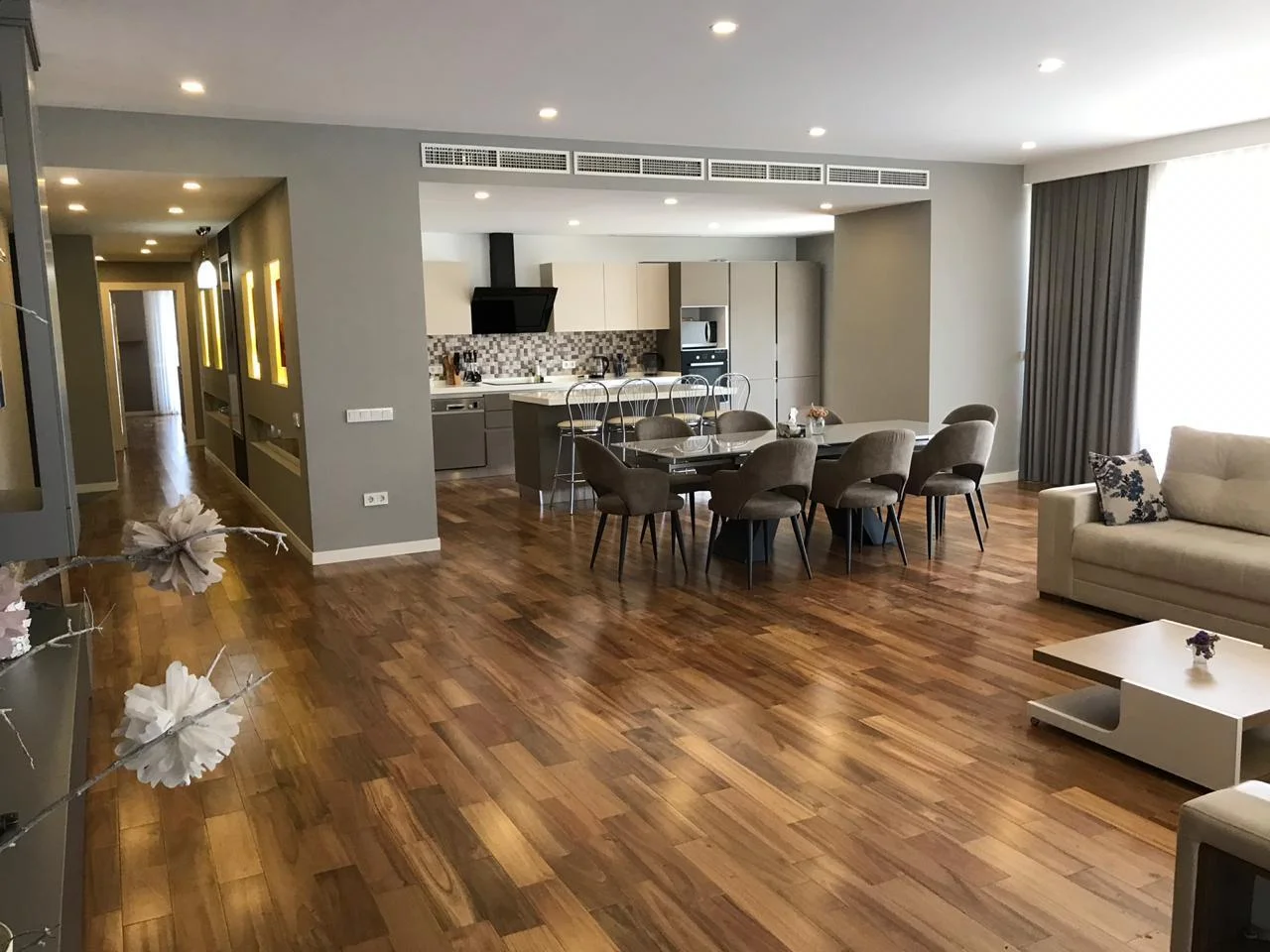 Kirayə 4 otaqlı Mənzil 380 m² Xətai r. – şəkil 4