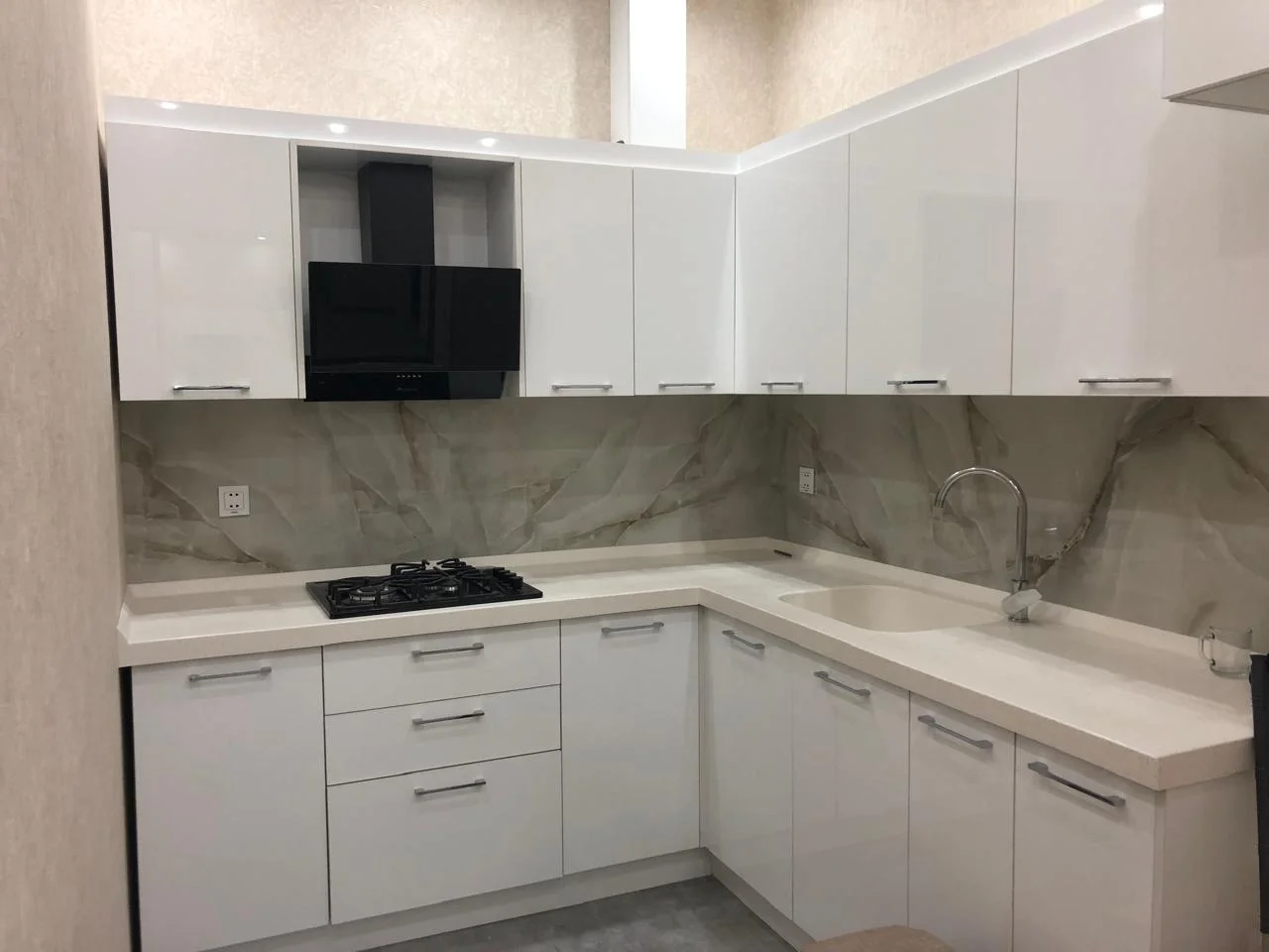 Kirayə 2 otaqlı Mənzil 65 m² Yasamal r. – şəkil 6