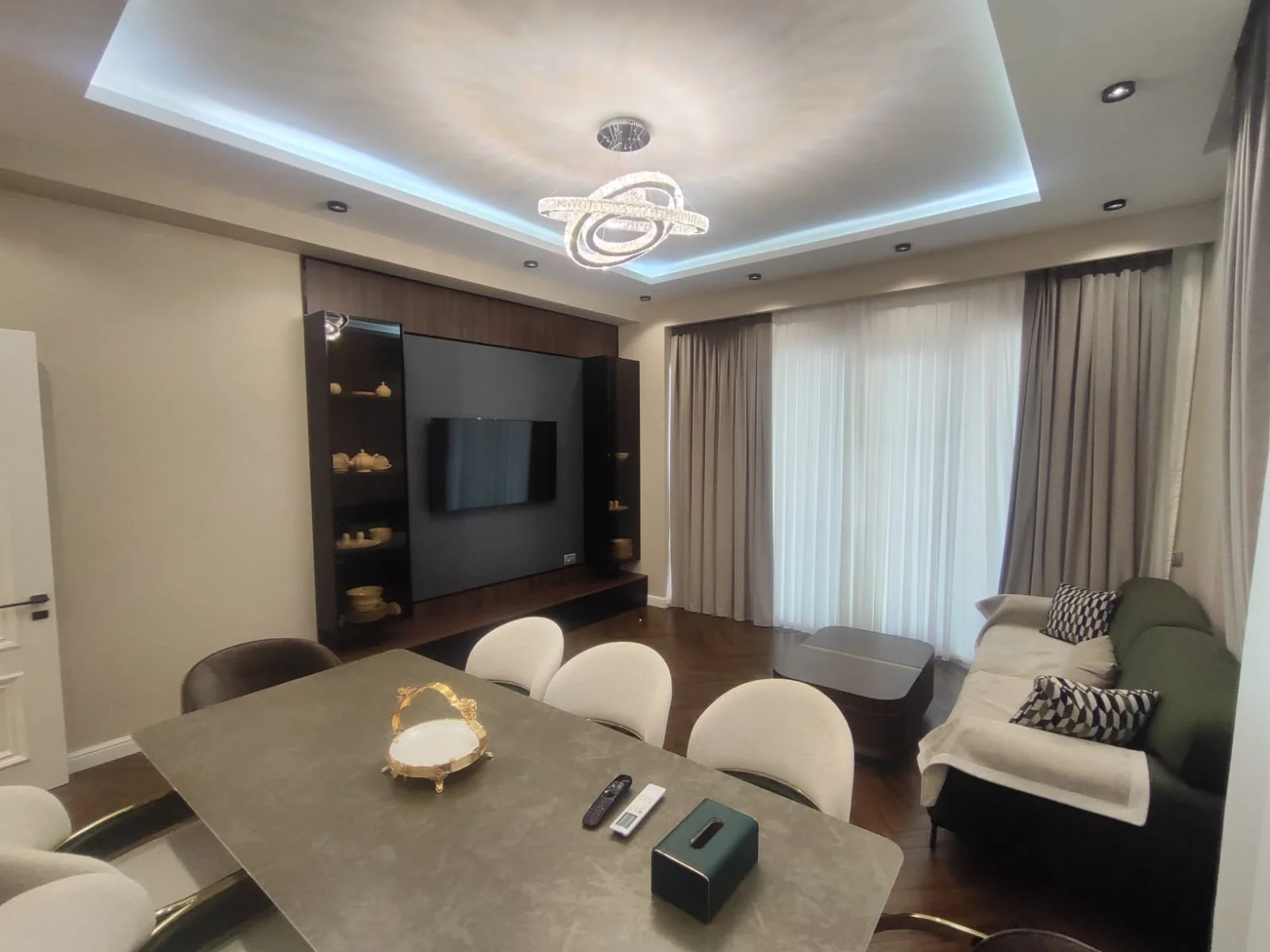 Kirayə 3 otaqlı Mənzil 120 m² Xətai r. – şəkil 2