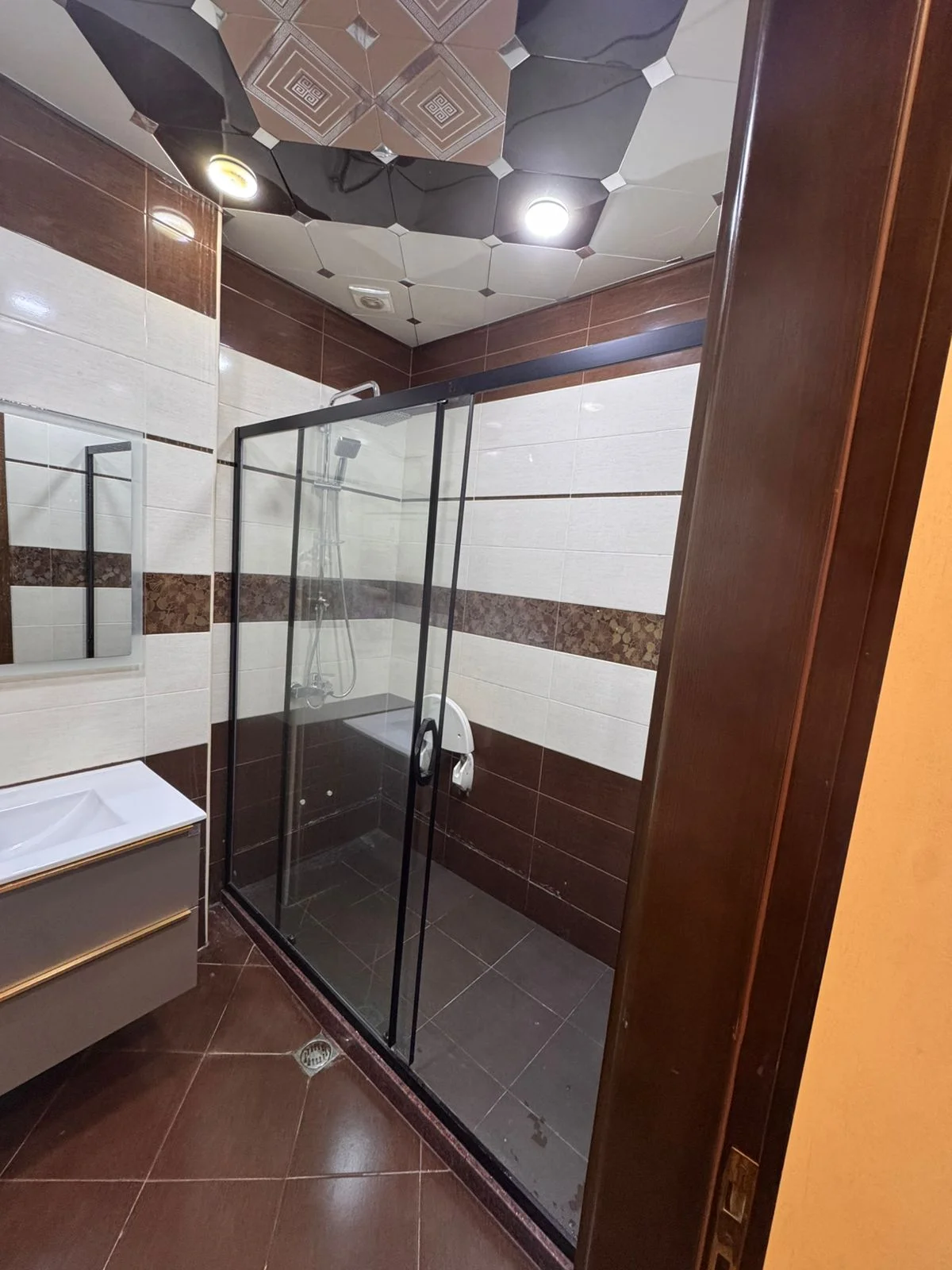 Kirayə 2 otaqlı Mənzil 85 m² Xətai r. – şəkil 16