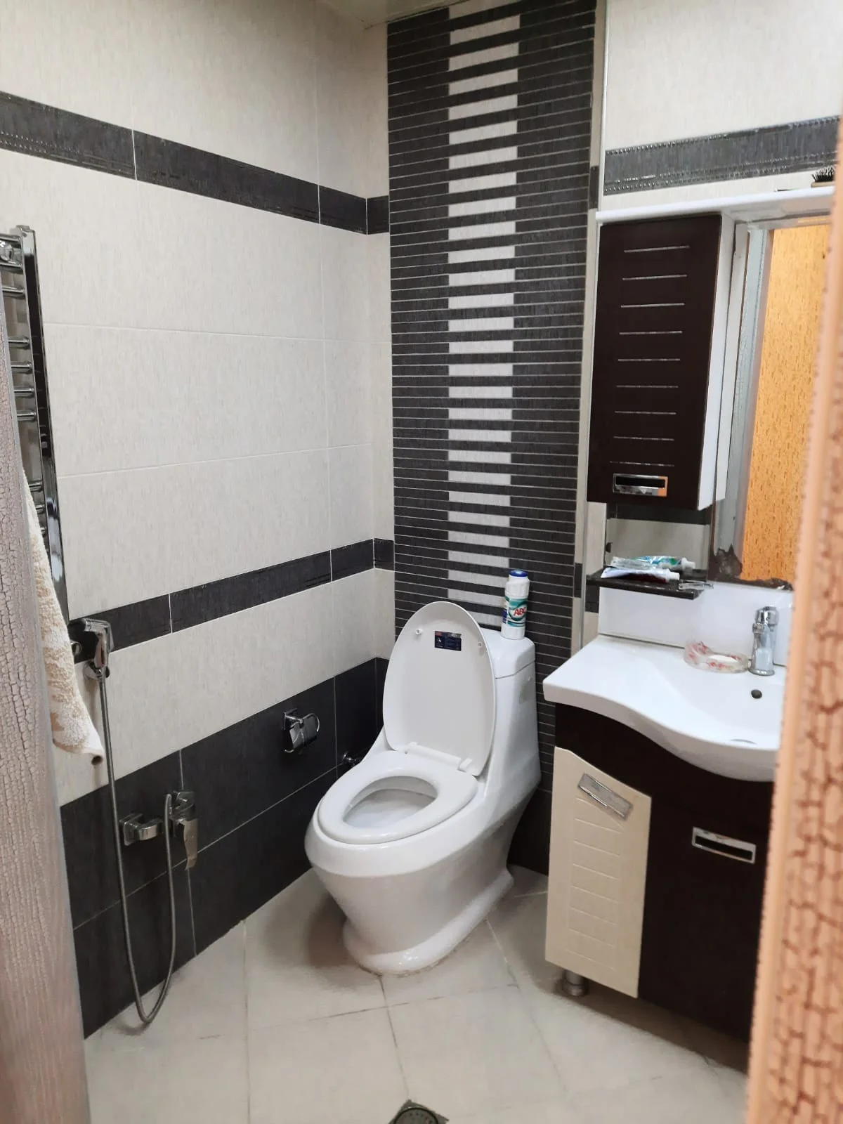 Kirayə 3 otaqlı Mənzil 130 m² Xətai r. – şəkil 15