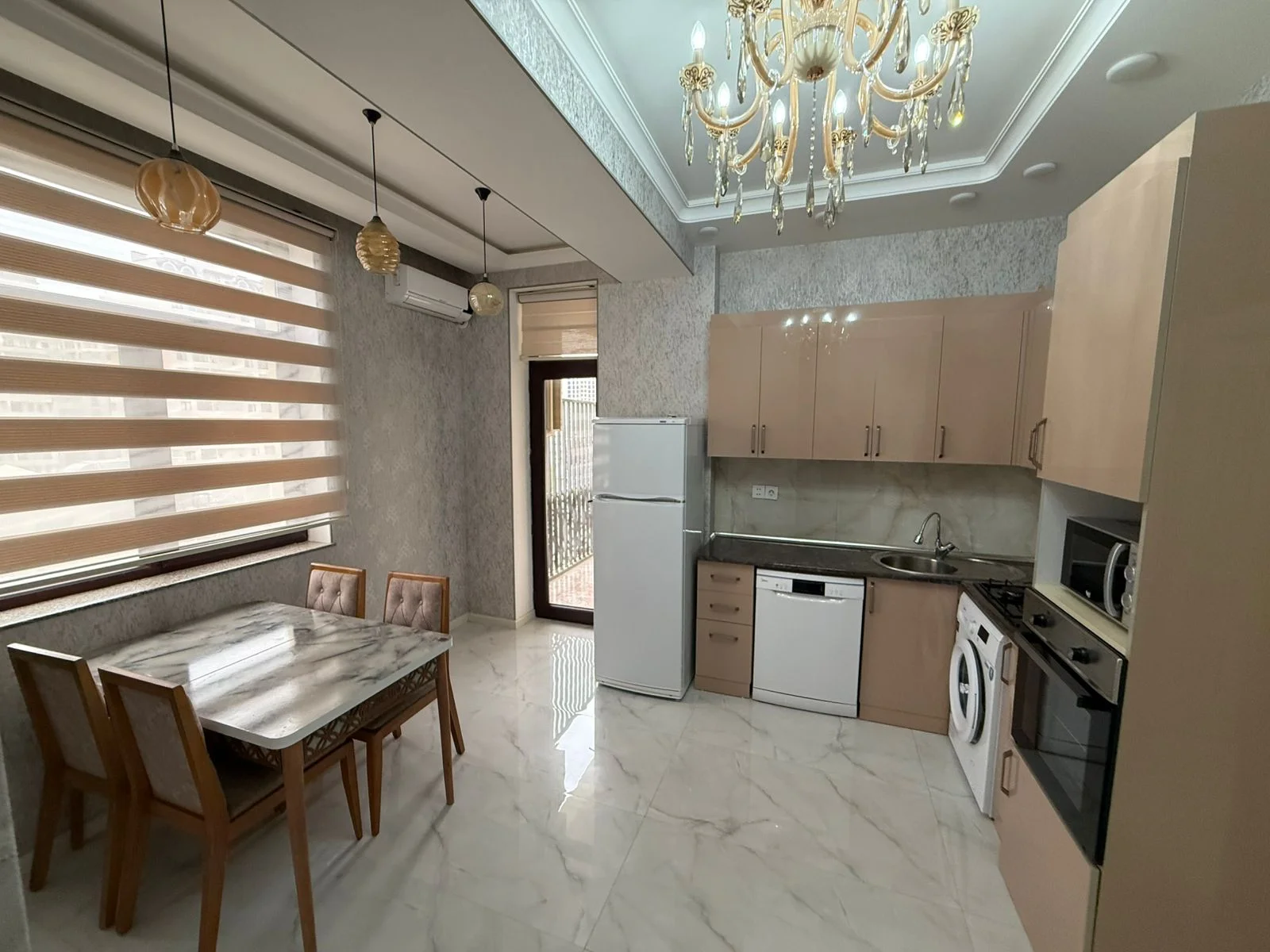 Satılır 3 otaqlı Mənzil 125 m² Nərimanov r. – şəkil 6