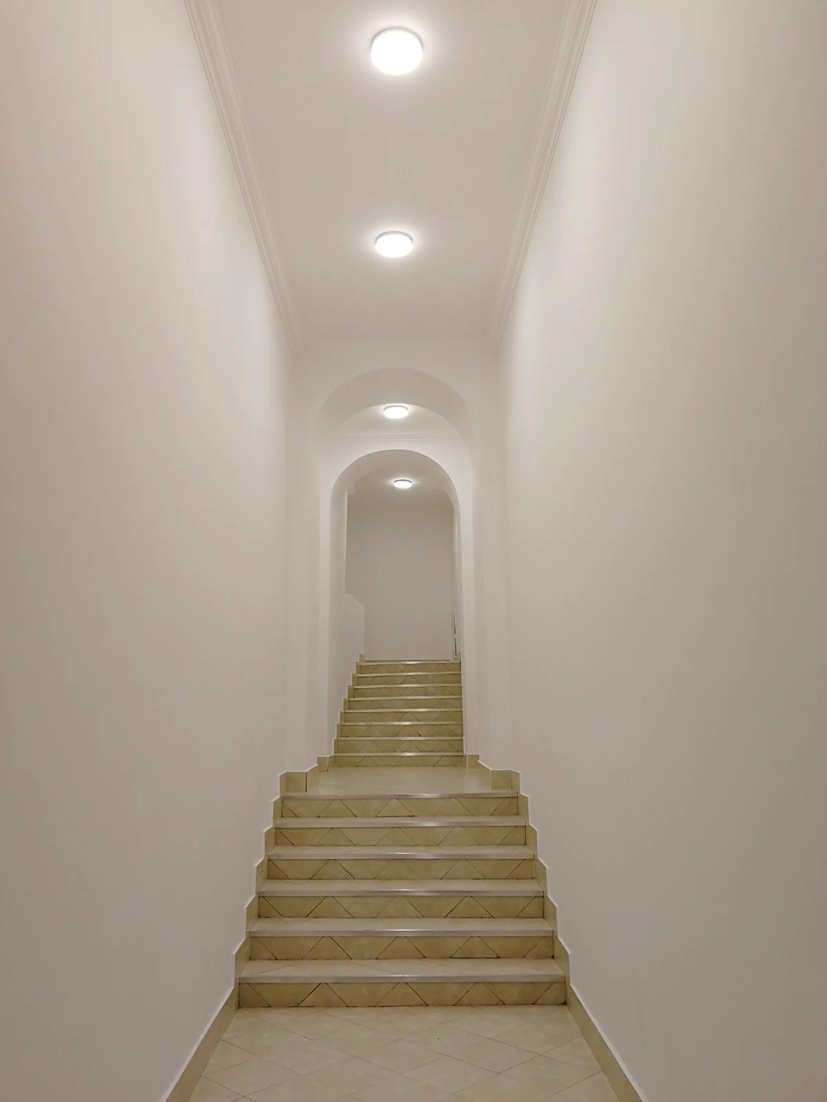 Kirayə 3 otaqlı Ofis 110 m² Nəsimi r. – şəkil 12