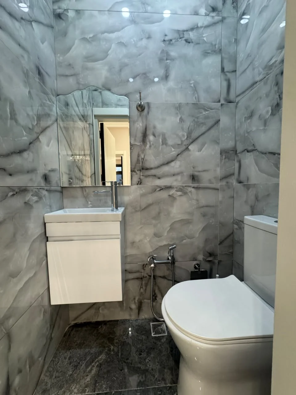 Kirayə 3 otaqlı Mənzil 148 m² Yasamal r. – şəkil 13