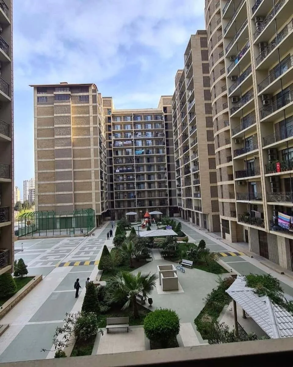 Kirayə 4 otaqlı Mənzil 200 m² Nərimanov r. – şəkil 9