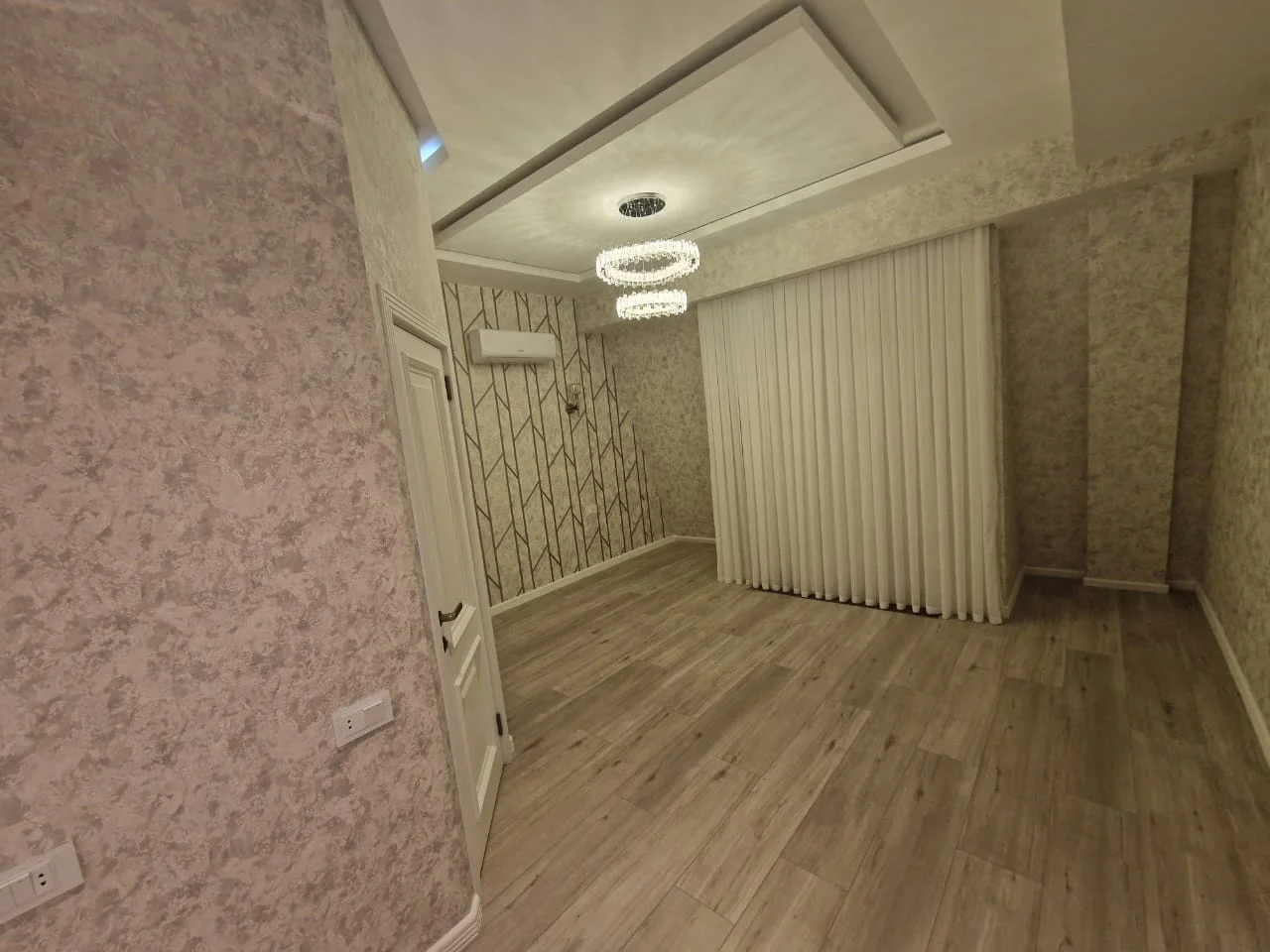 Kirayə 5 otaqlı Mənzil 200 m² Xətai r. – şəkil 10