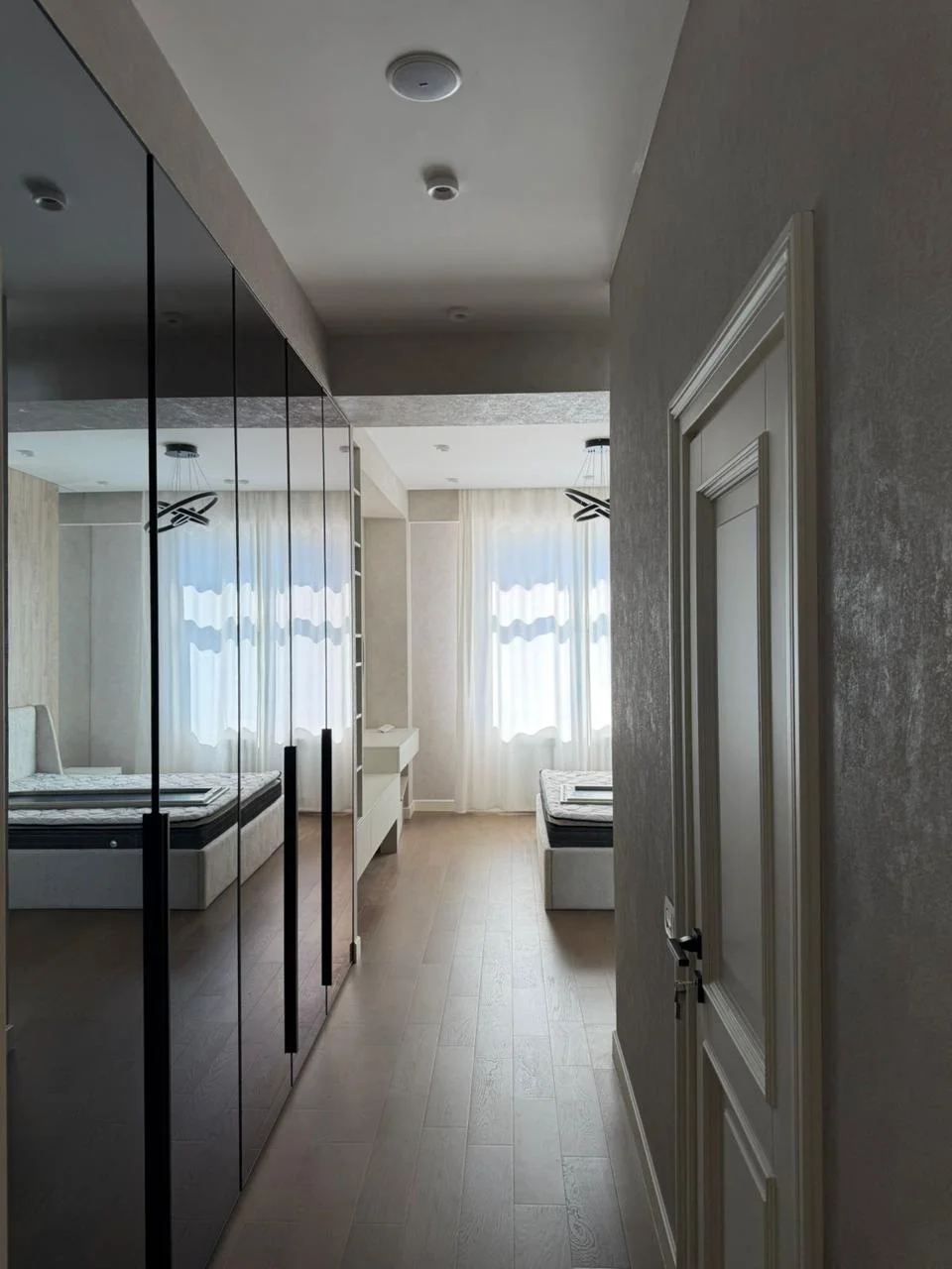 Kirayə 3 otaqlı Mənzil 170 m² Yasamal r. – şəkil 4