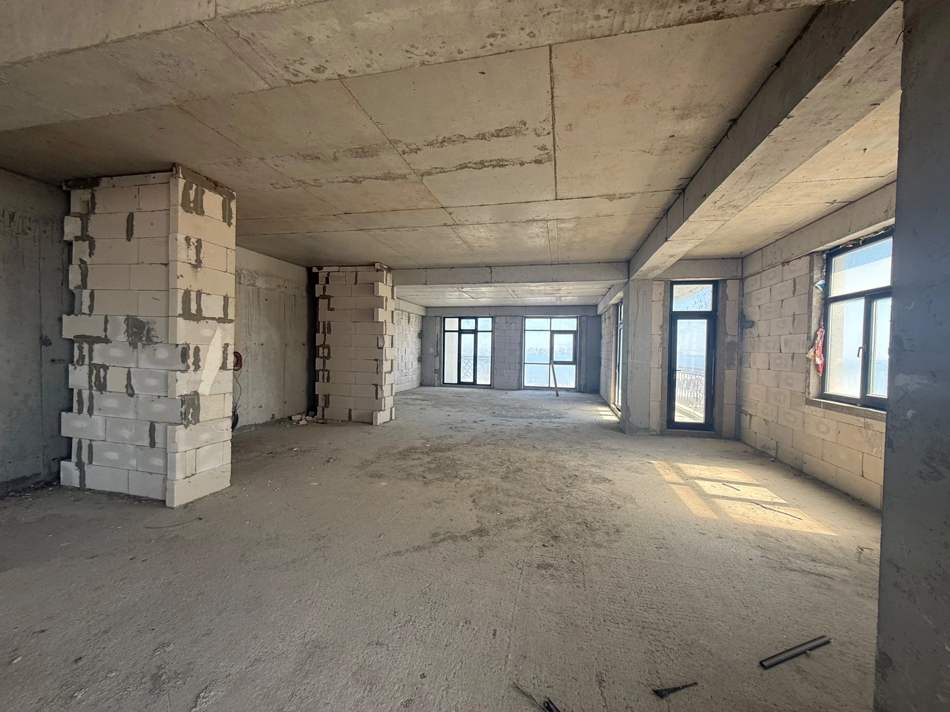 Satılır 4 otaqlı Mənzil 178.1 m² Səbail r. – şəkil 15