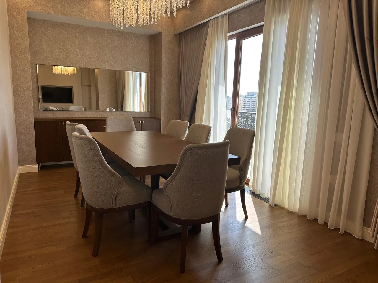 Kirayə 5 otaqlı Mənzil 260 m² Nərimanov r. – şəkil 12