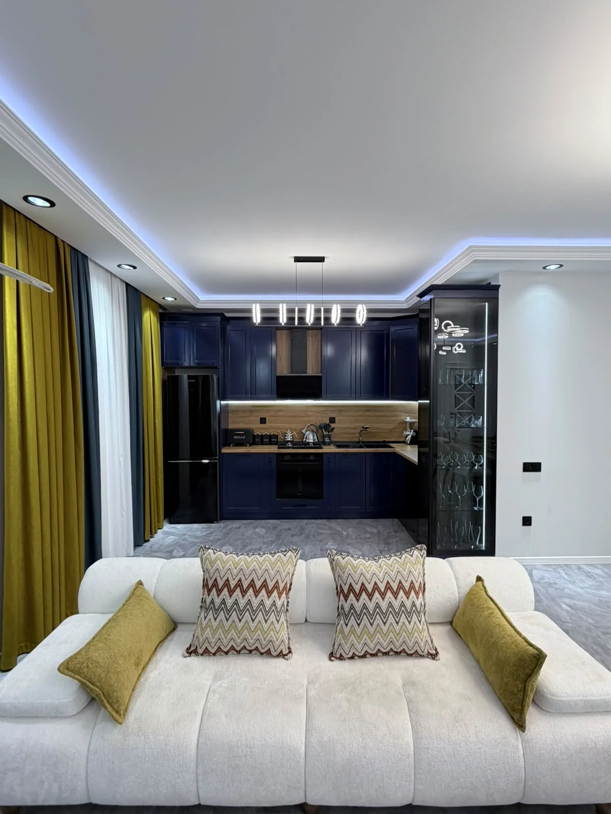 Kirayə 3 otaqlı Mənzil 147 m² Nəsimi r. – şəkil 12