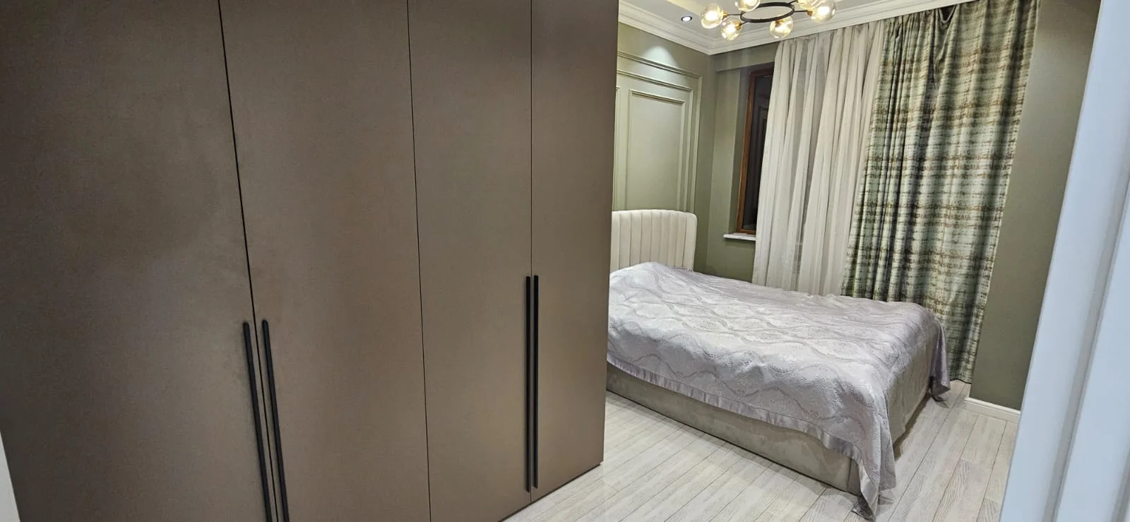 Kirayə 4 otaqlı Mənzil 180 m² Yasamal r. – şəkil 5