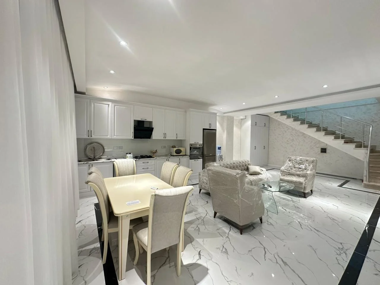 For rent 5-room Apartment 245 m² Nəsimi dist. – şəkil 2