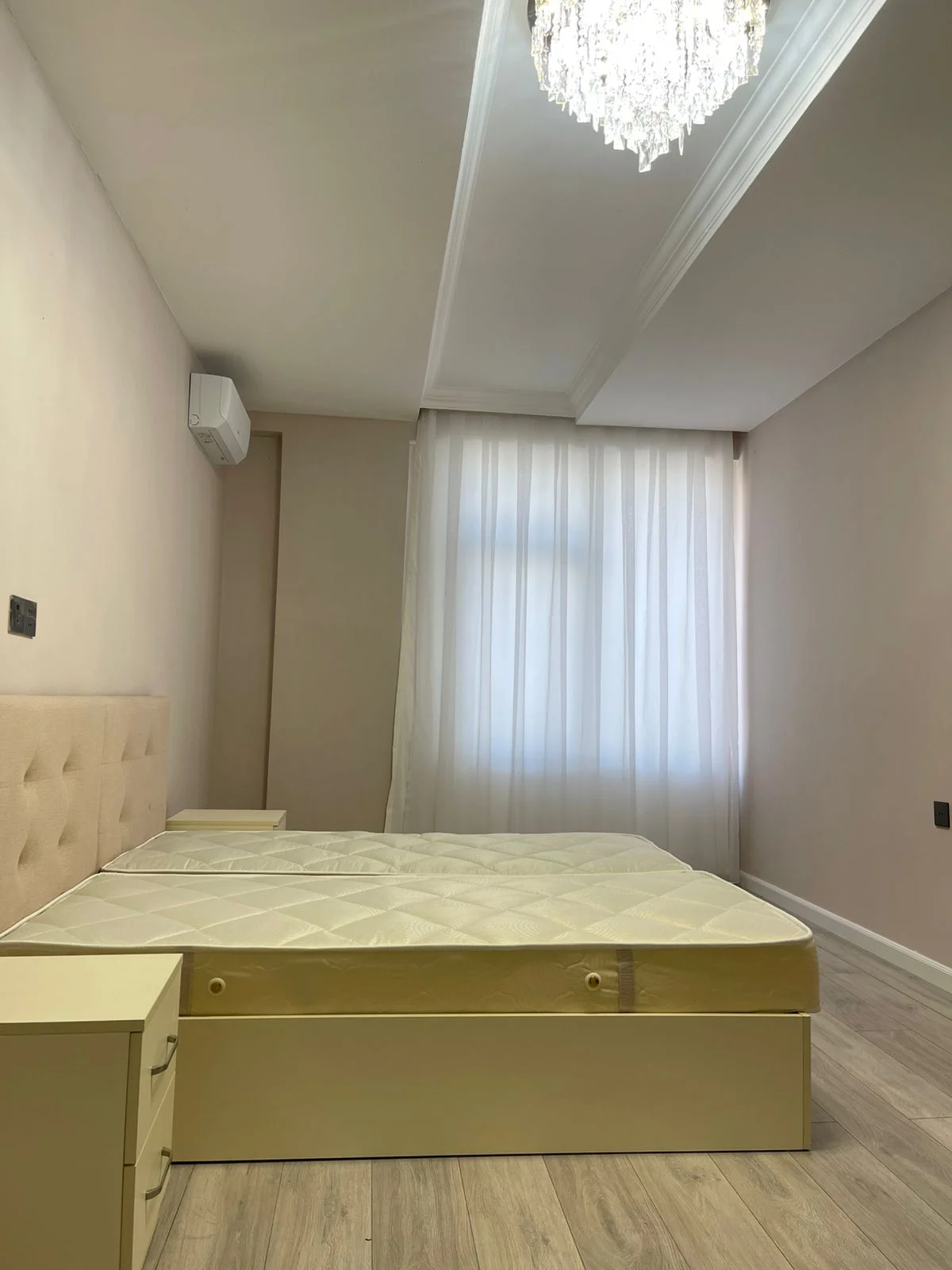 Kirayə 3 otaqlı Mənzil 96 m² Nəsimi r. – şəkil 2