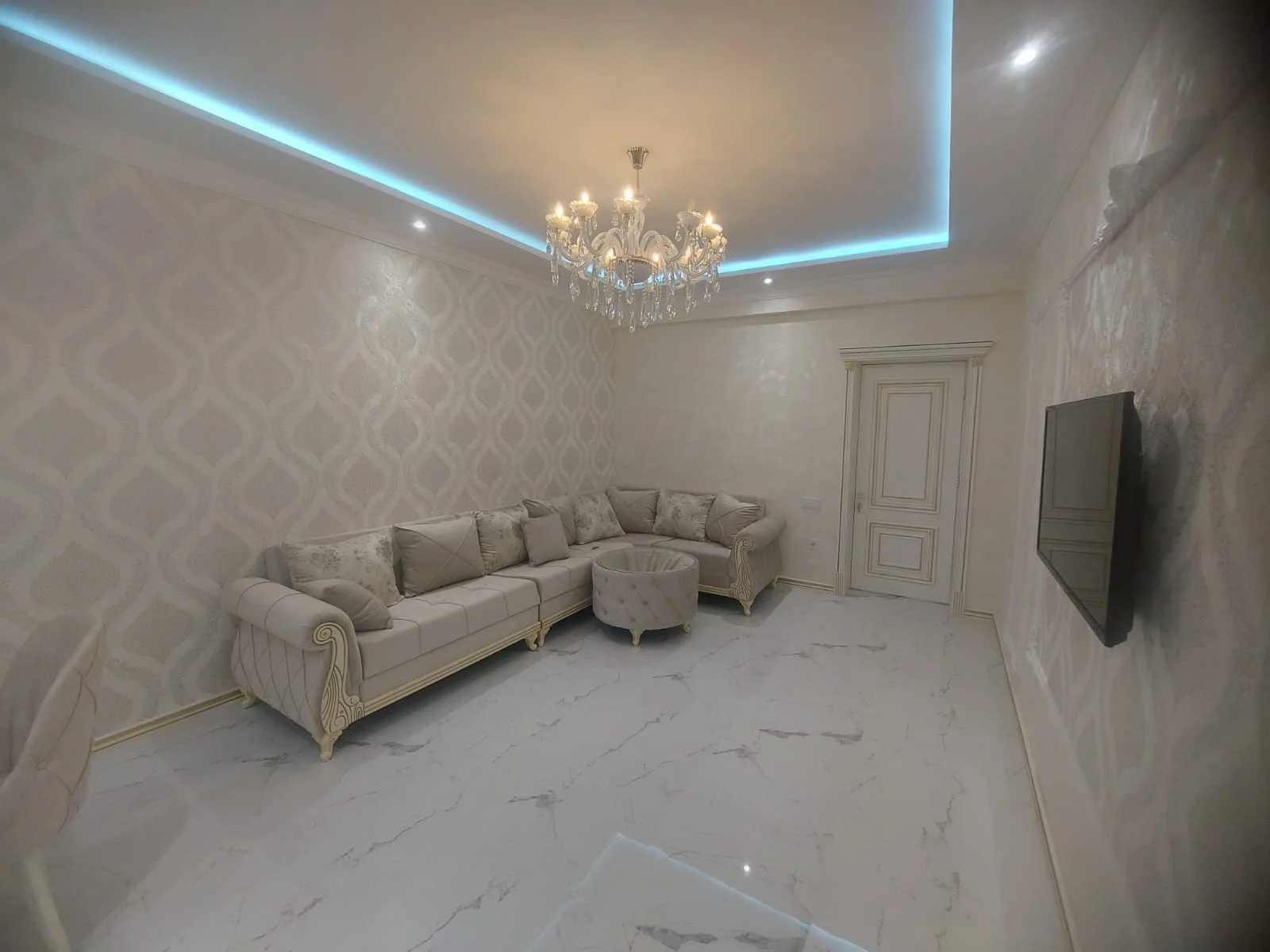 Kirayə 3 otaqlı Mənzil 103 m² Yasamal r. İnşaatçılar m. – şəkil 3