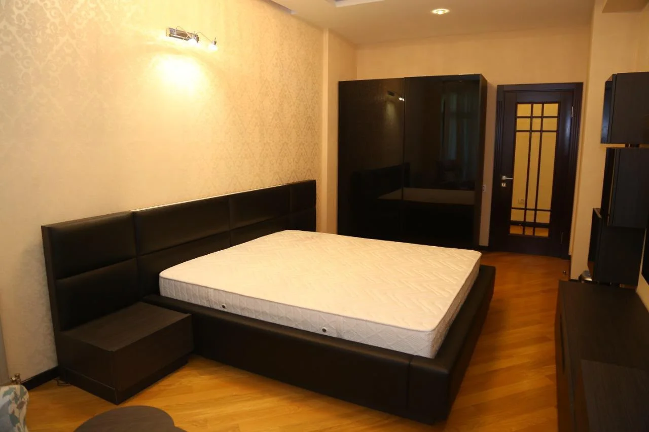 Kiralık 4 odalı Daire 270 m² Nəsimi ilçesi – şəkil 8