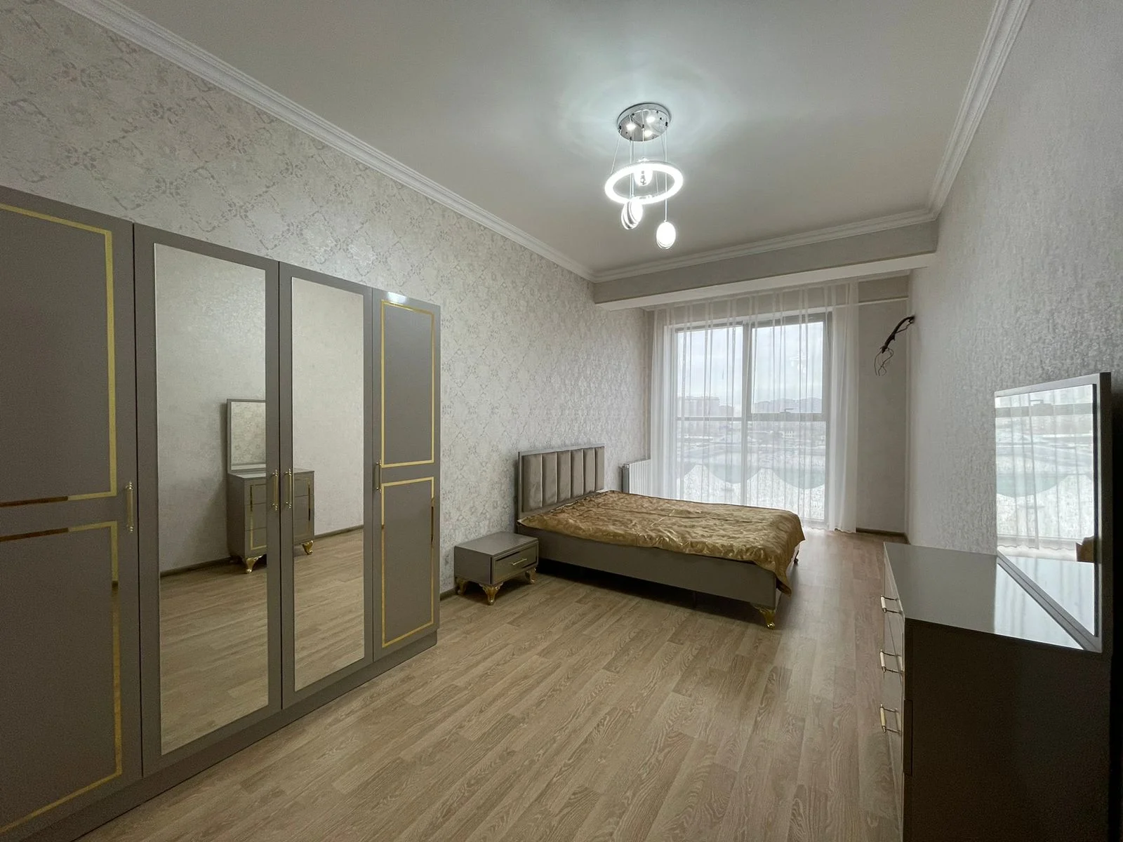 Kirayə 3 otaqlı Mənzil 120 m² Nərimanov r. – şəkil 5