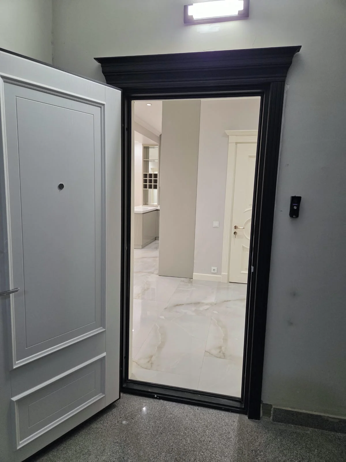 Kirayə 3 otaqlı Mənzil 102 m² Nərimanov r. – şəkil 4