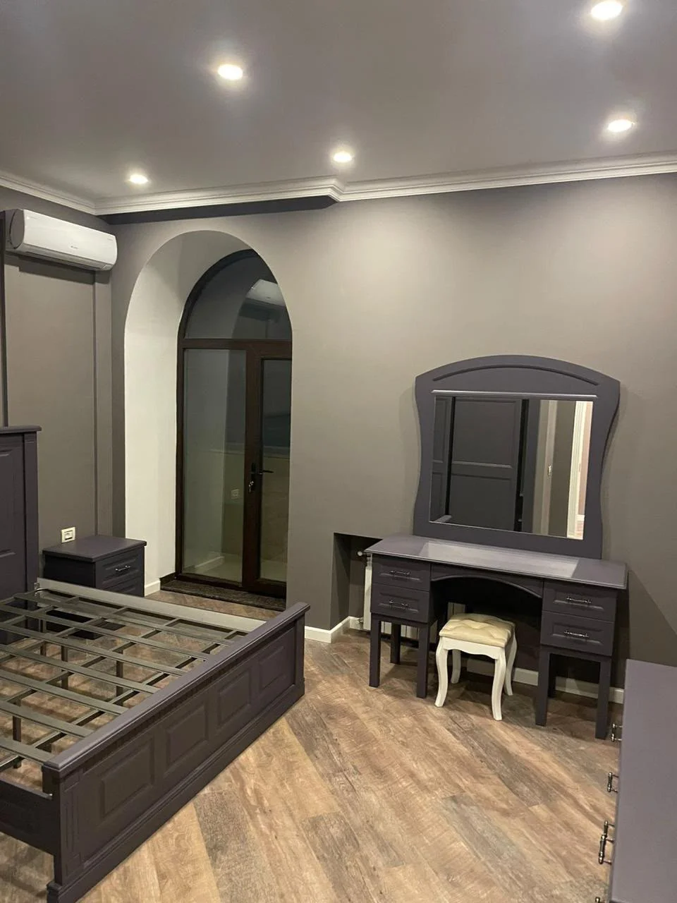 Kirayə 4 otaqlı Mənzil 350 m² Nəsimi r. – şəkil 7