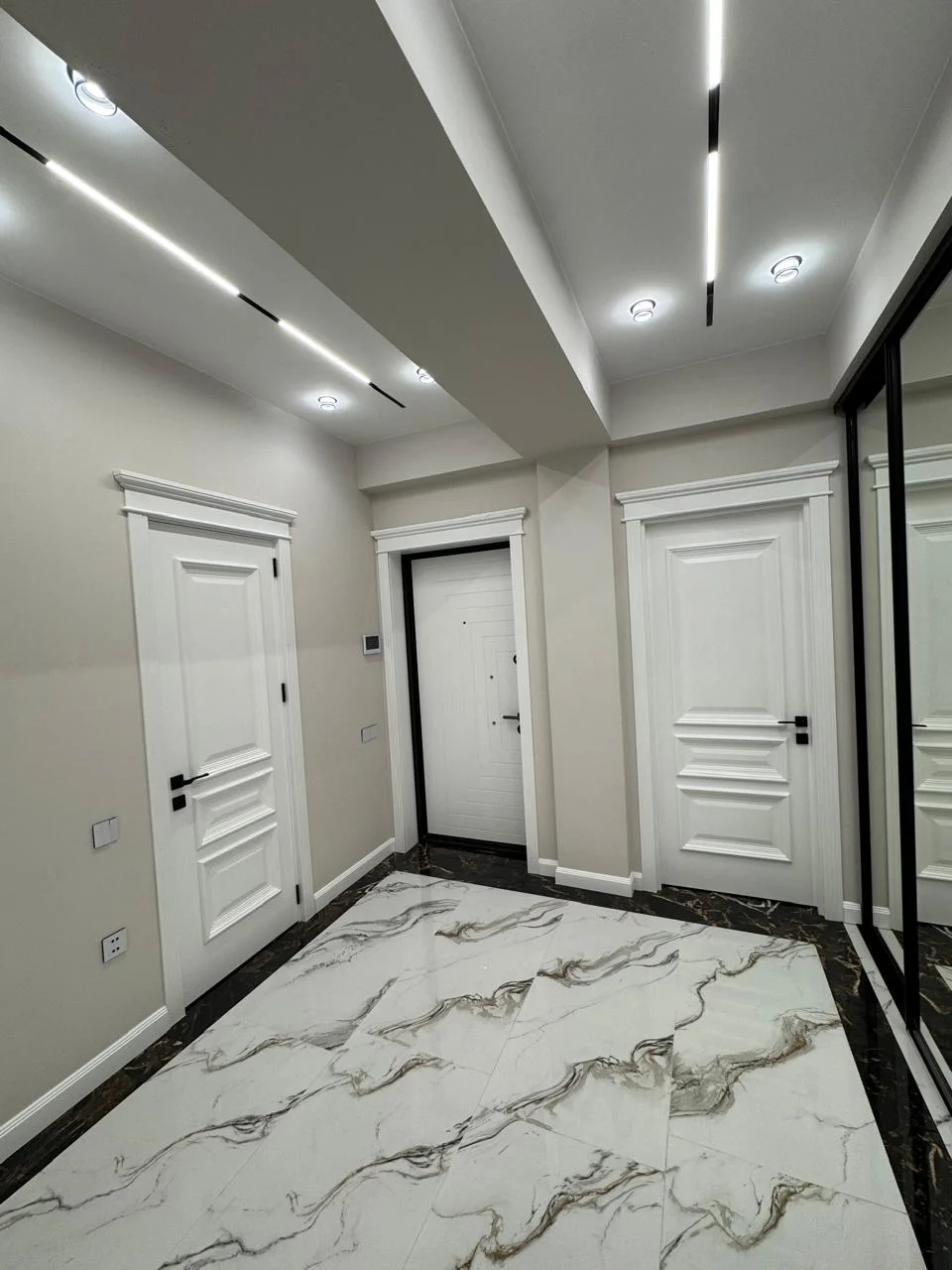 Kirayə 3 otaqlı Mənzil 140 m² Xətai r. – şəkil 19
