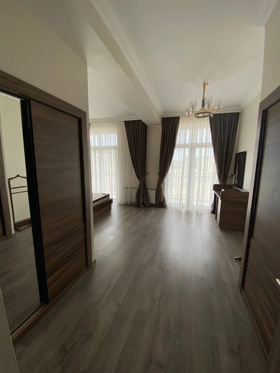 Kiralık 4 odalı Daire 184 m² Xətai ilçesi – şəkil 2