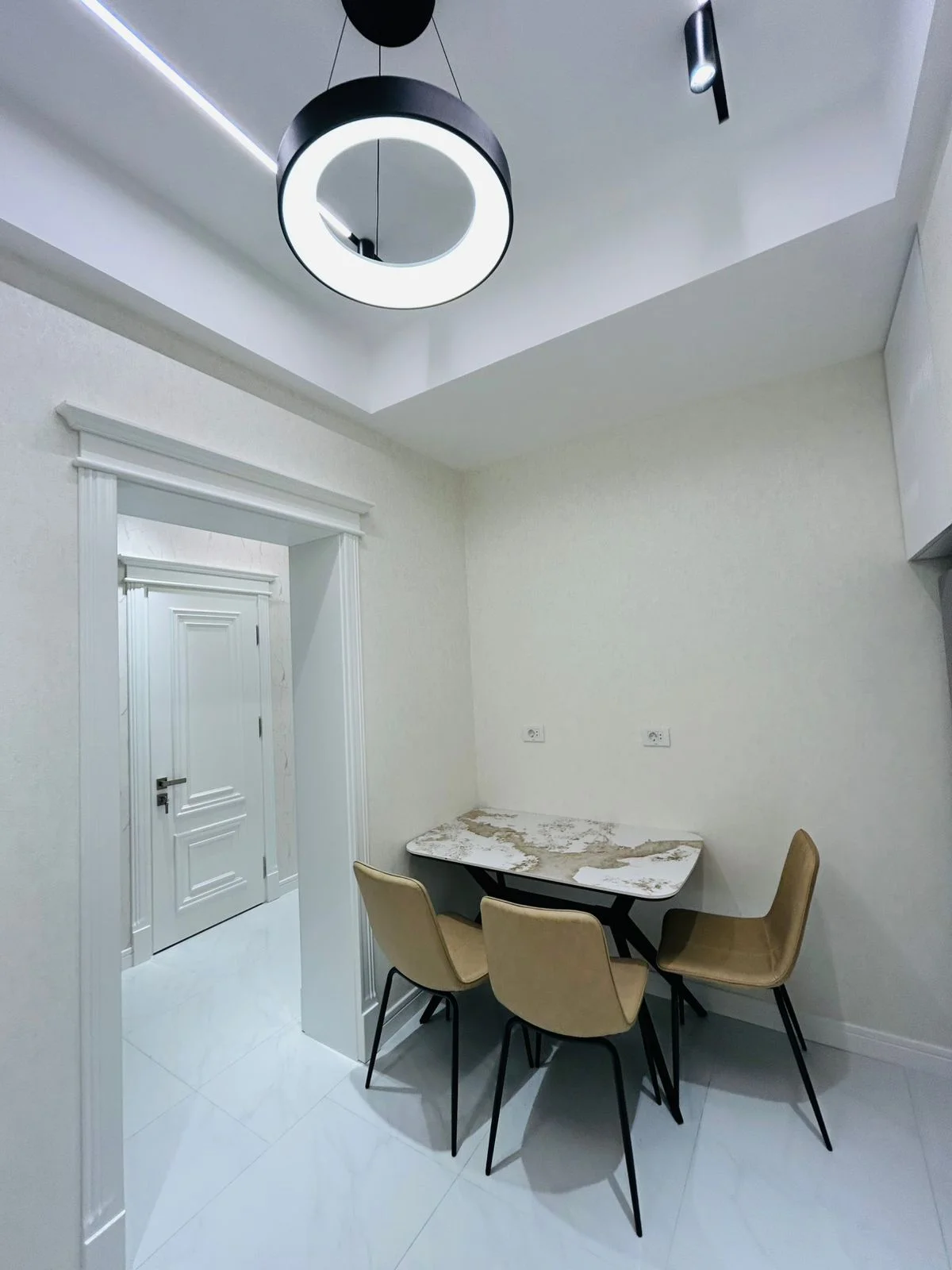 Kirayə 2 otaqlı Mənzil 70 m² Yasamal r. Elmlər Akademiyası m. – şəkil 14