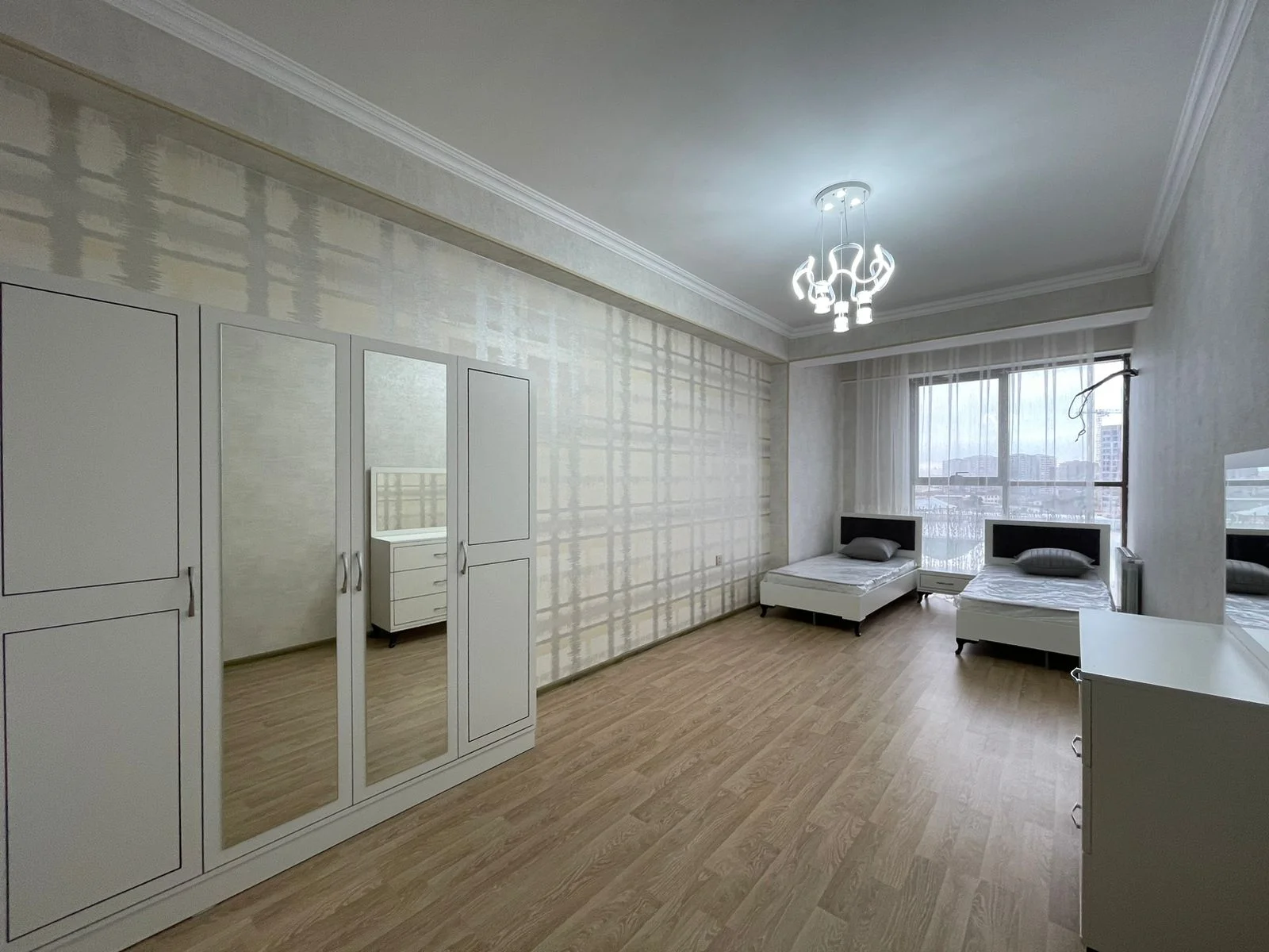 Kirayə 3 otaqlı Mənzil 120 m² Nərimanov r. – şəkil 6