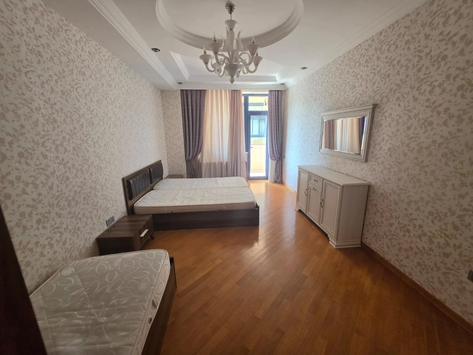 Kirayə 3 otaqlı Mənzil 288 m² Nəsimi r. – şəkil 7