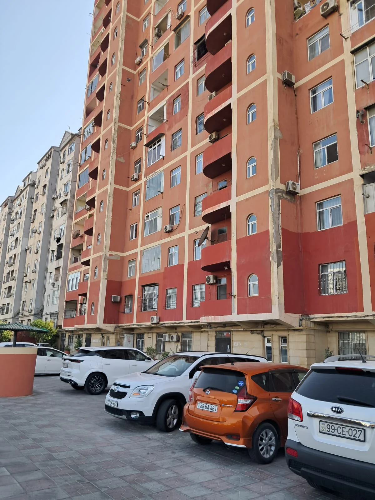 For rent 3-room Apartment 112 m² Yasamal dist. – şəkil 1