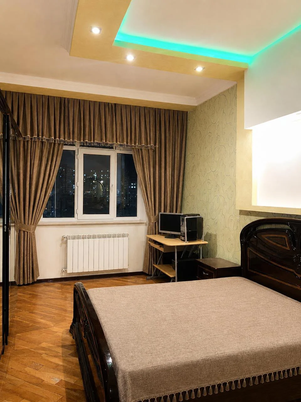 Kirayə 3 otaqlı Mənzil 142 m² Yasamal r. – şəkil 4