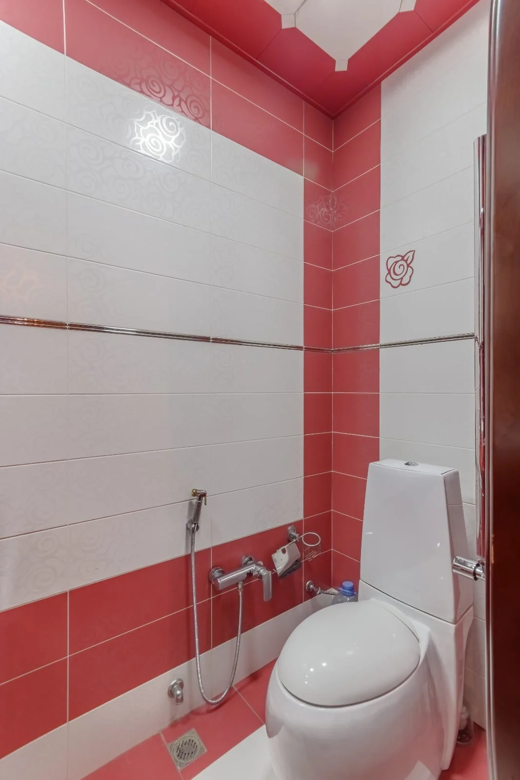 Kirayə 3 otaqlı Mənzil 135 m² Yasamal r. – şəkil 19