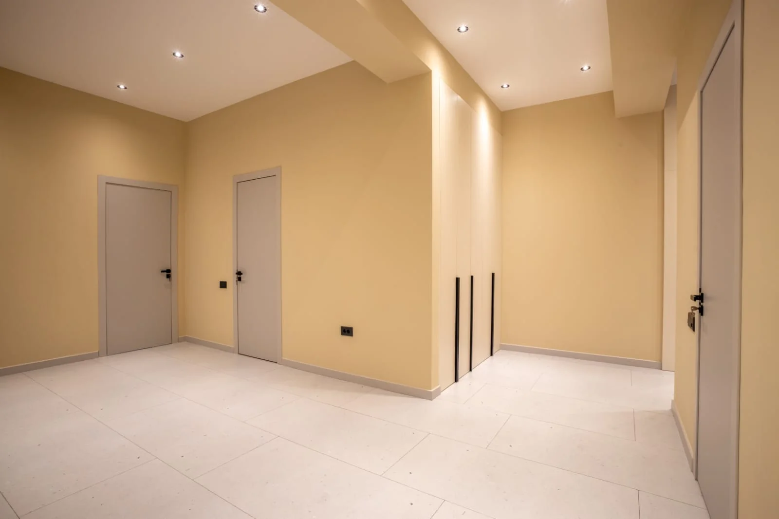Kirayə 3 otaqlı Mənzil 160 m² Xətai r. – şəkil 4