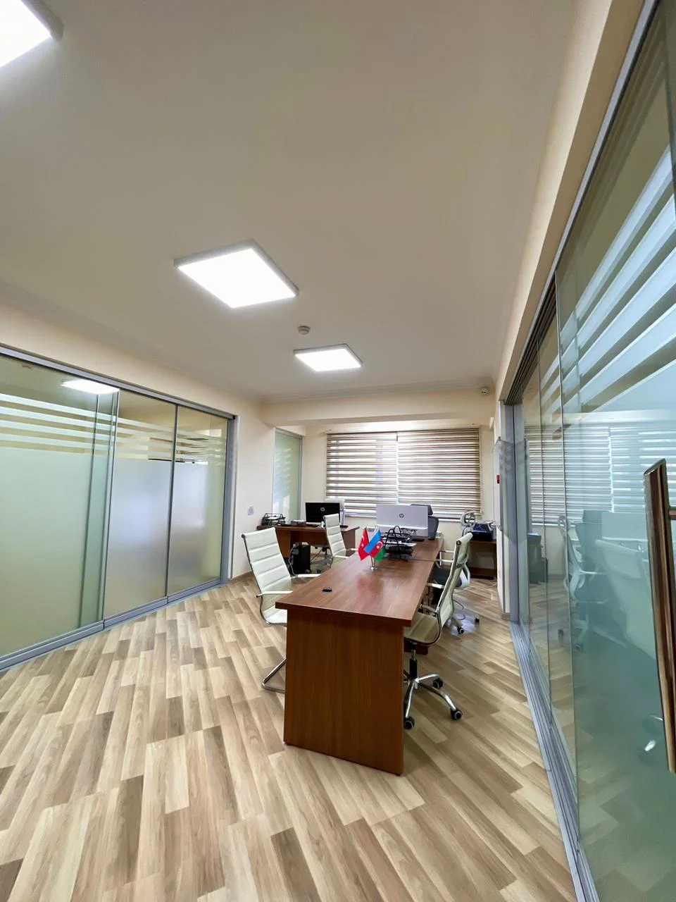 For rent 1-room Office 400 m² Yasamal dist. – şəkil 11
