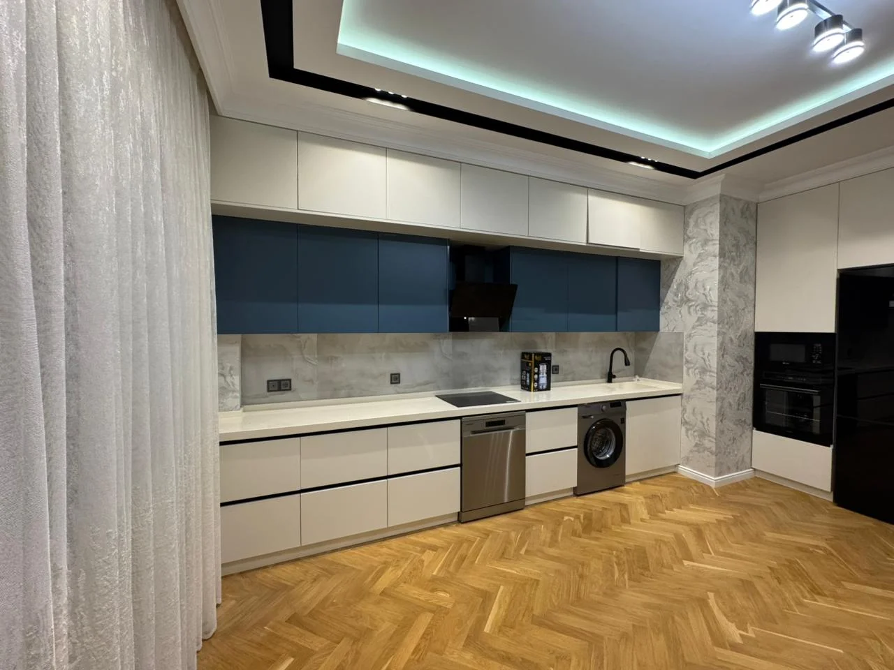 Kirayə 2 otaqlı Mənzil 100 m² Xətai r. – şəkil 13