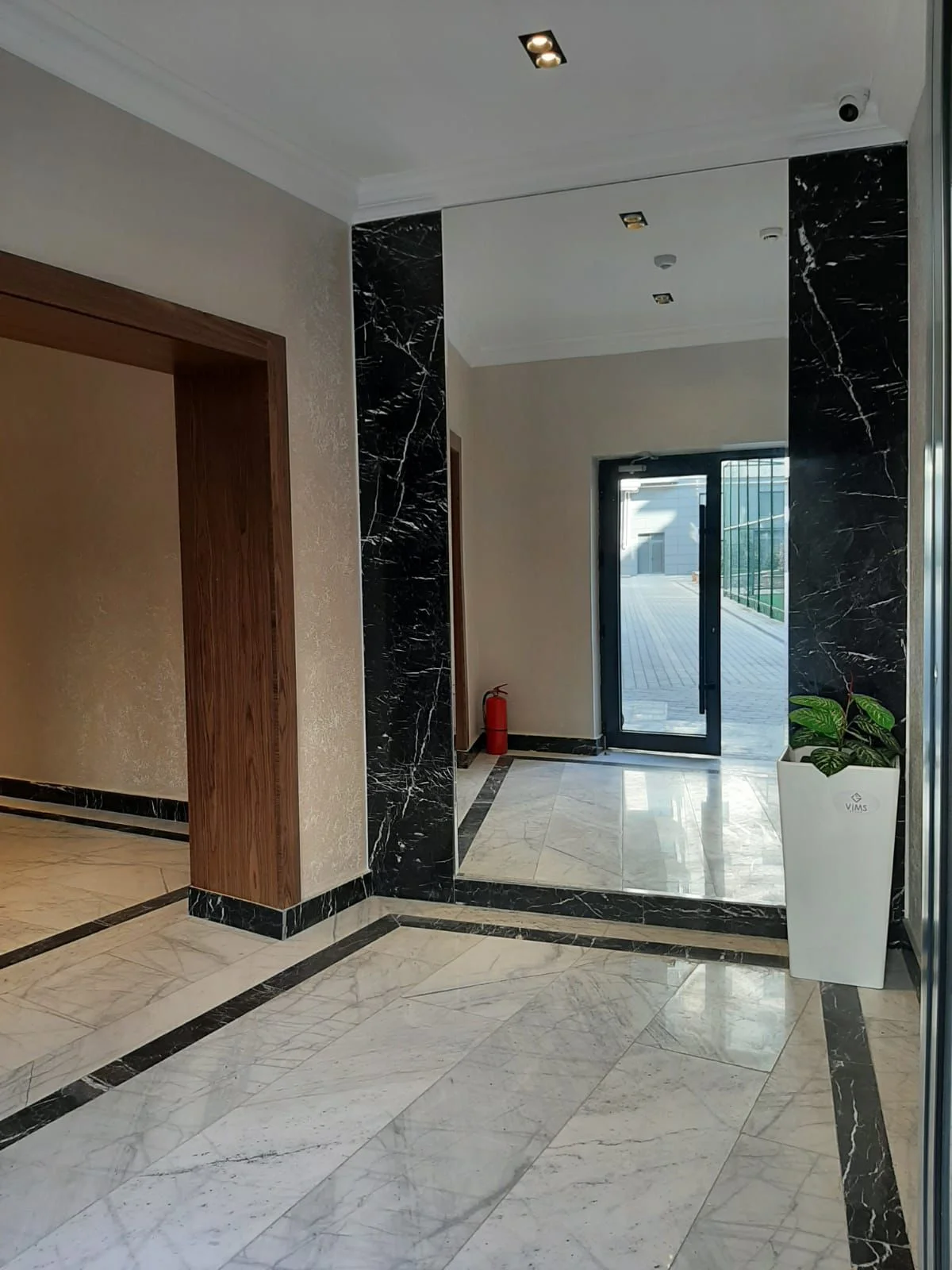 Kirayə 3 otaqlı Mənzil 140 m² Xətai r. Ağ şəhər q. – şəkil 10