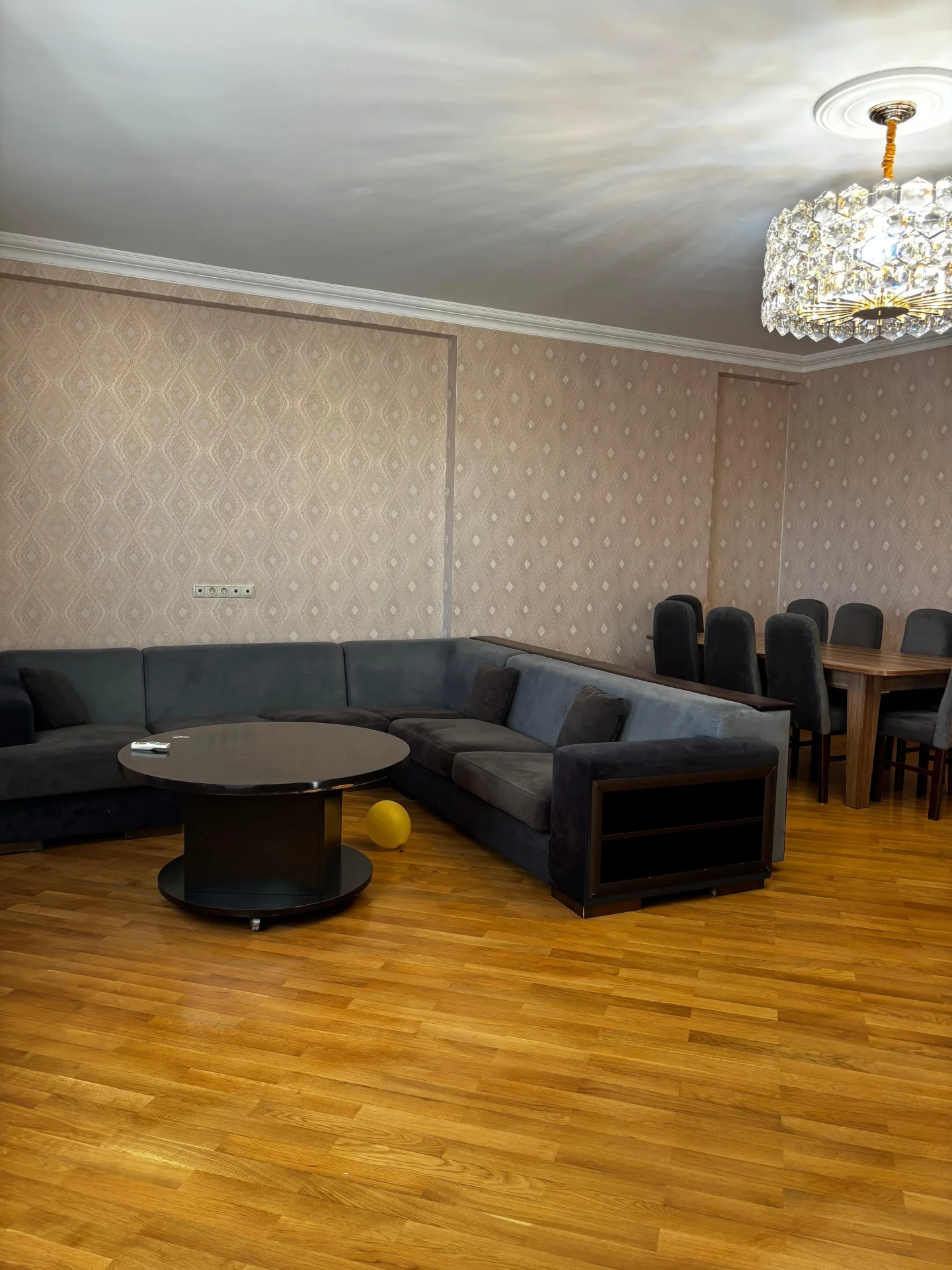 Kiralık 3 odalı Daire 135 m² Nərimanov ilçesi – şəkil 2