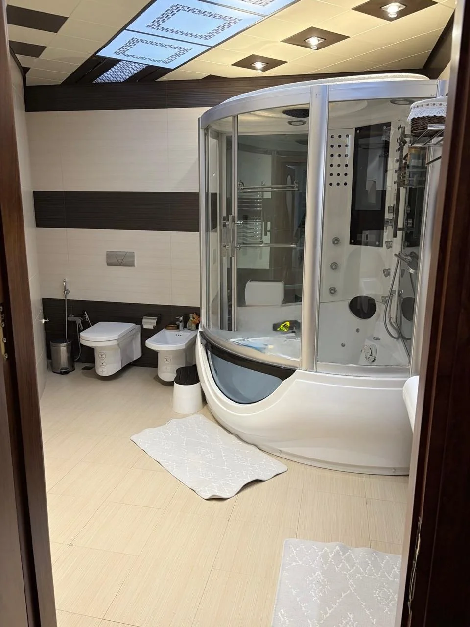 Kirayə 4 otaqlı Mənzil 200 m² Nərimanov r. – şəkil 8
