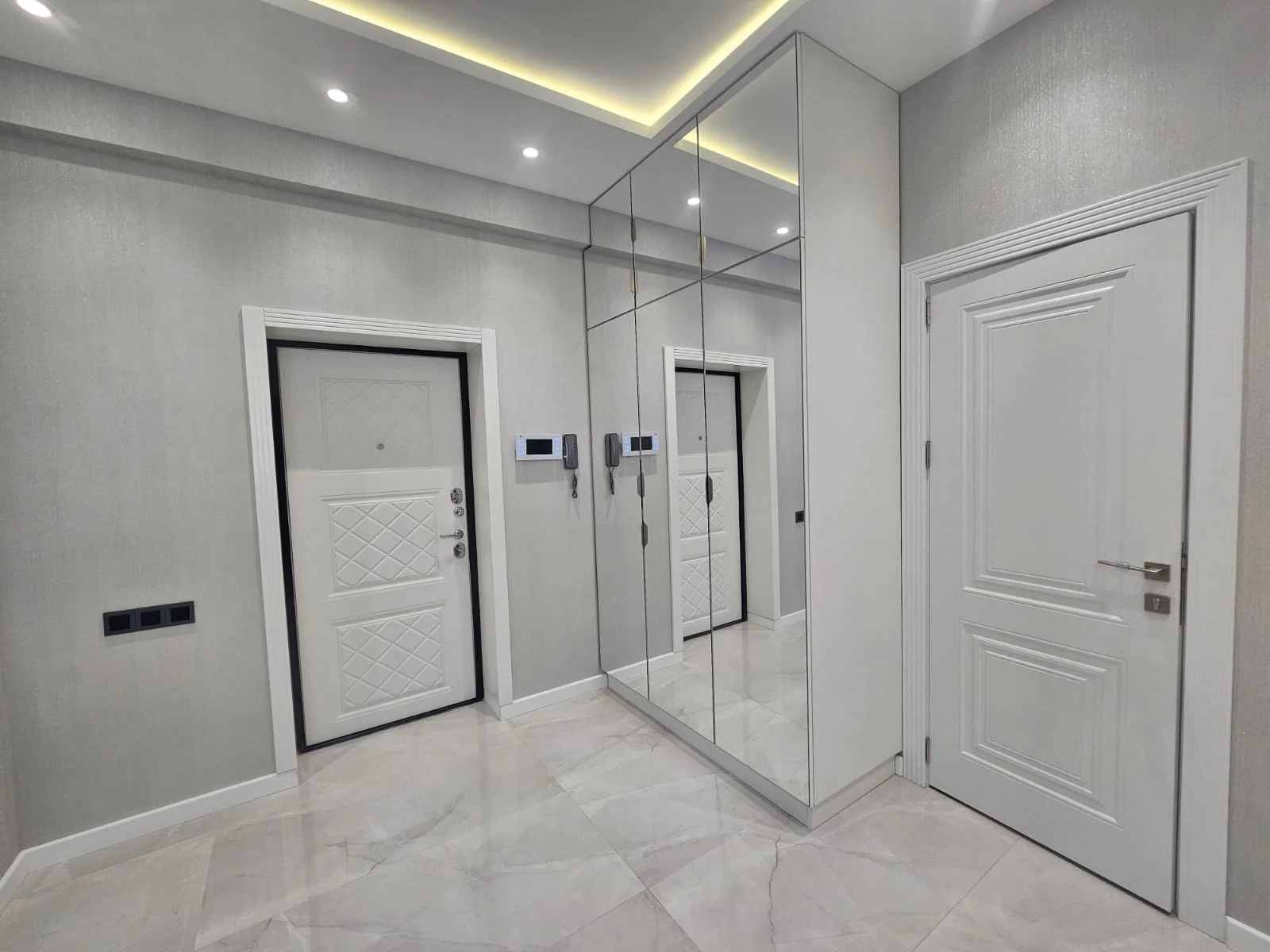 Kirayə 2 otaqlı Mənzil 80 m² Xətai r. – şəkil 16