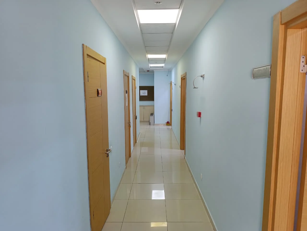 İcarəyə verilir 7 otaqlı ofis 301 m – şəkil 16