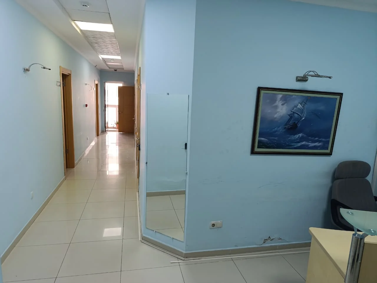 İcarəyə verilir 7 otaqlı ofis 301 m – şəkil 11