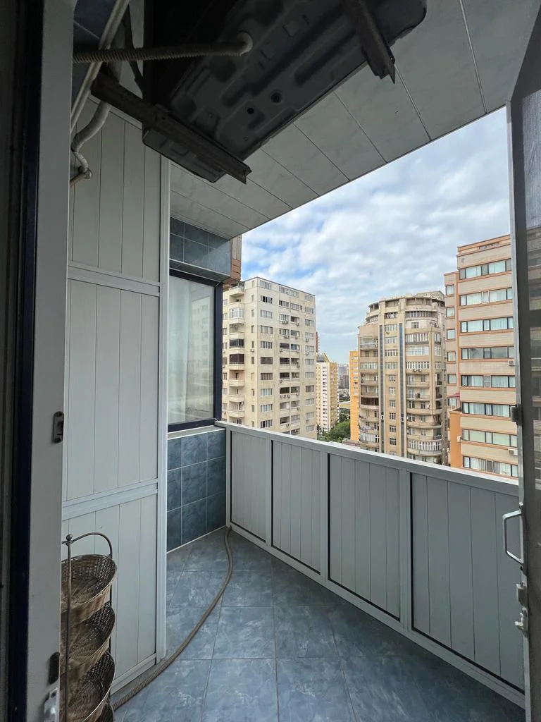 Kirayə 3 otaqlı Mənzil 137 m² Xətai r. – şəkil 18