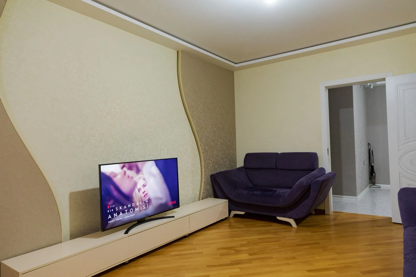 Kirayə 4 otaqlı Mənzil 100 m² Nəsimi r. – şəkil 3