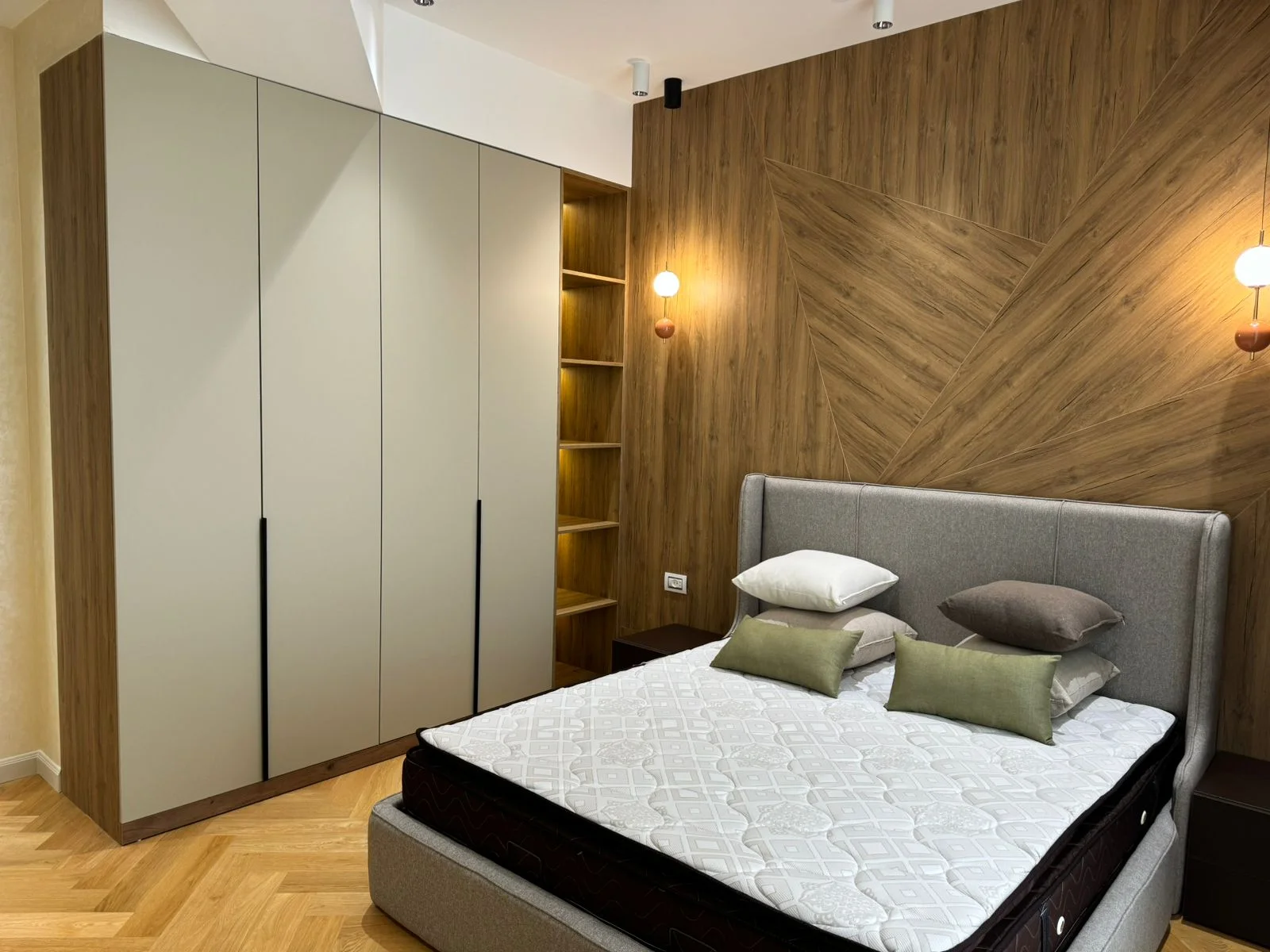 Kirayə 3 otaqlı Mənzil 90 m² Xətai r. Ağ şəhər q. – şəkil 15