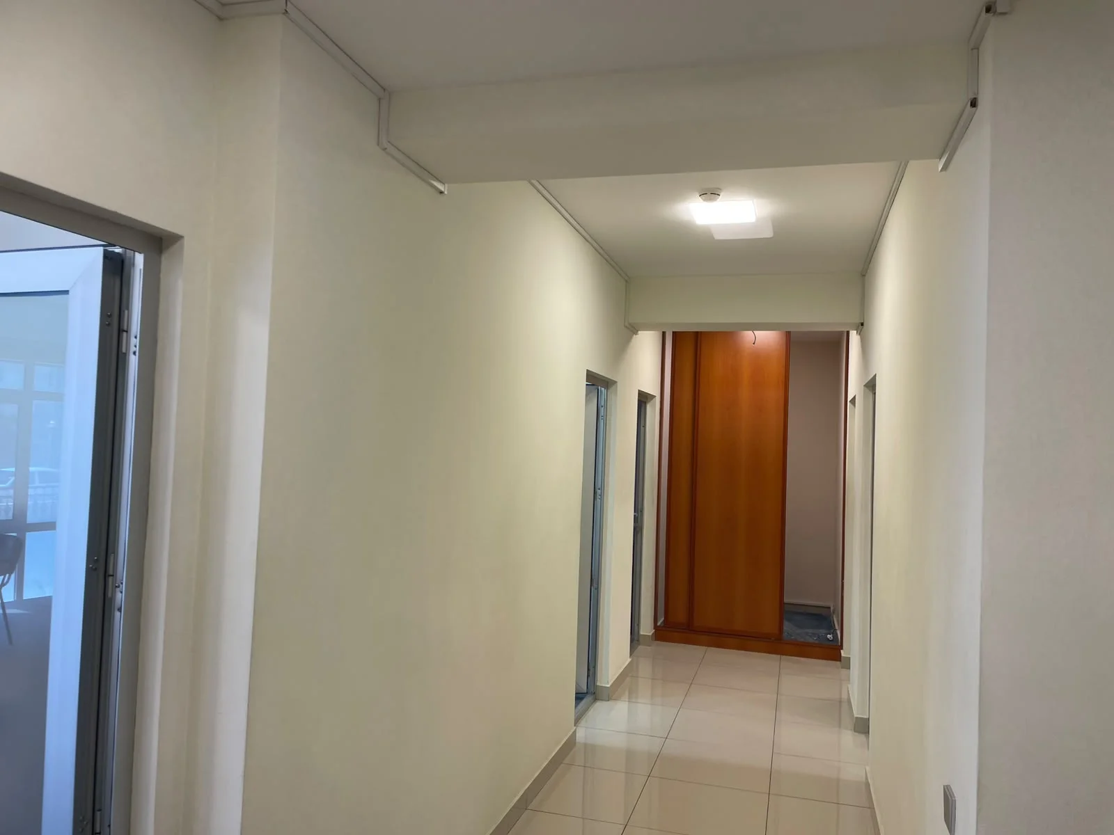 Kirayə 5 otaqlı Ofis 260 m² Nəsimi r. – şəkil 5